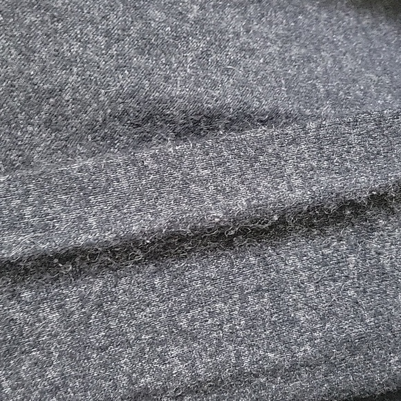 Abercrombie & Fitch Chenille Embroidered Moose Emblem Cardigan - Picture 8 of 9